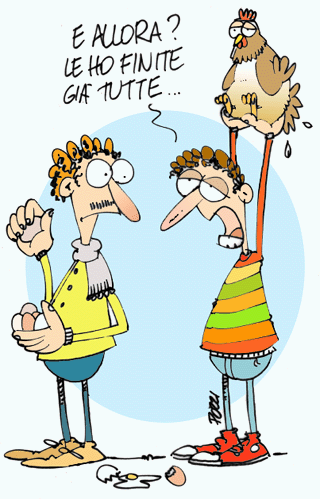 Uova marce contro il palazzo comunale